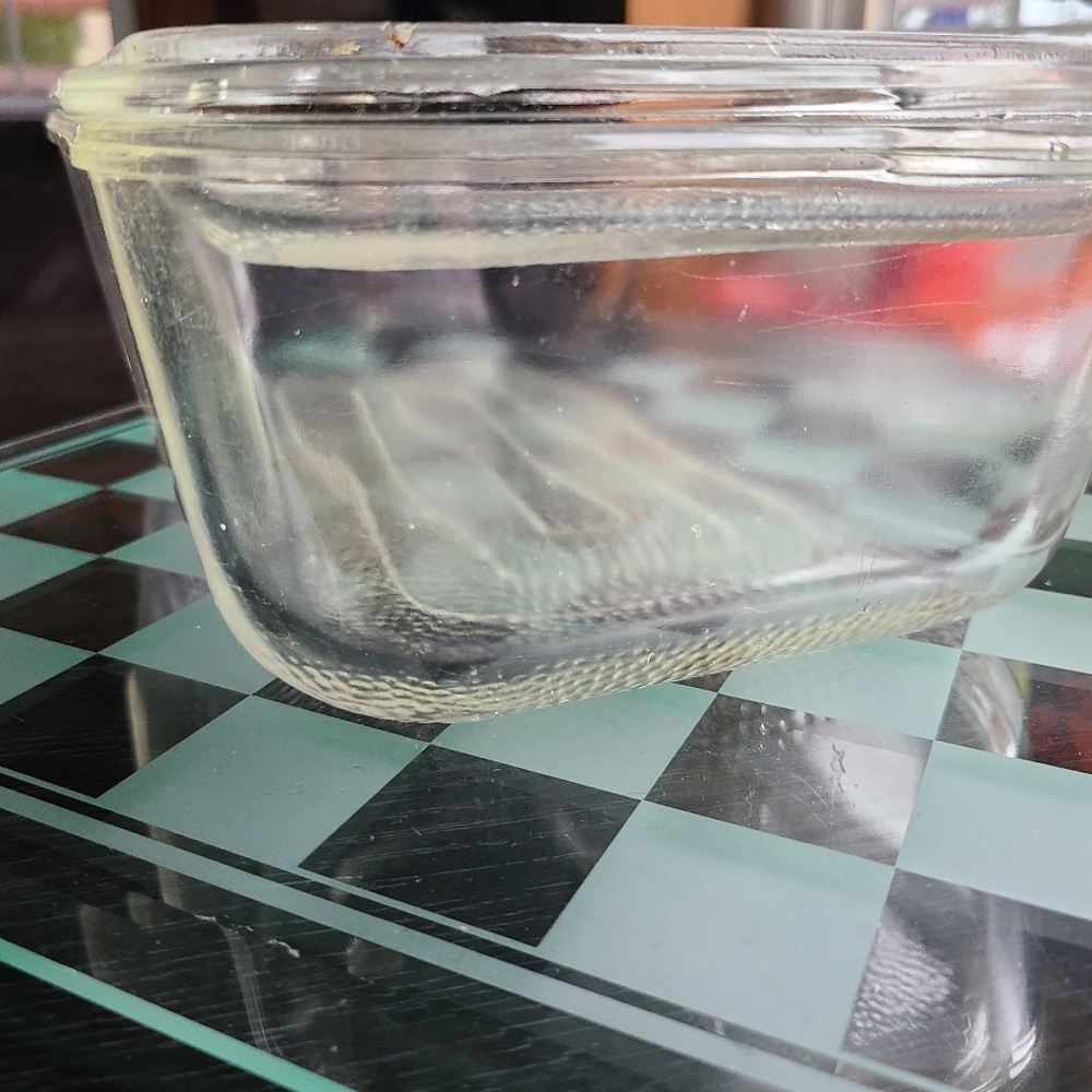 Glass Baking Dish with Lid - Picture 4 of 9